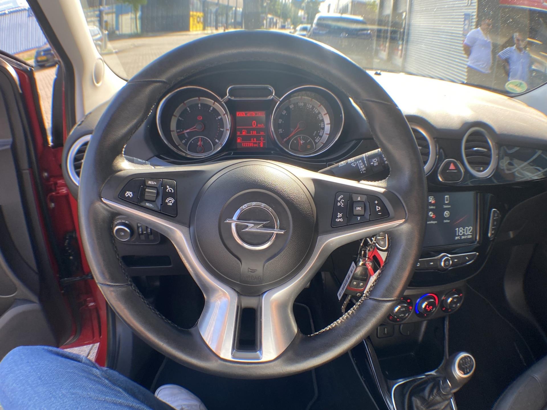 39416934-14.jpg