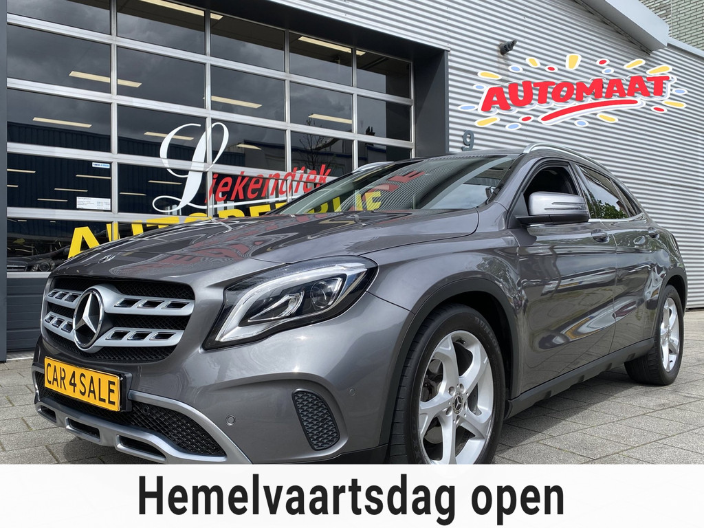 53310681-7.jpg