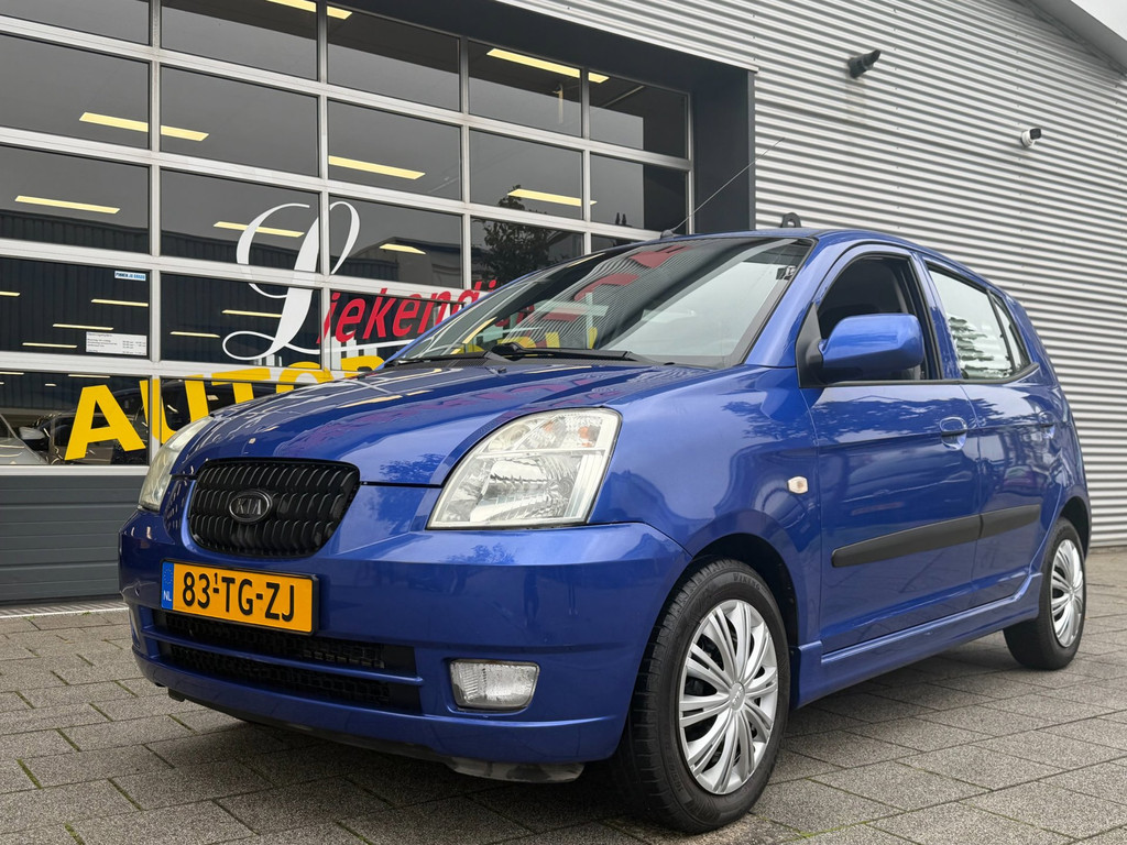 57384144-0.jpg